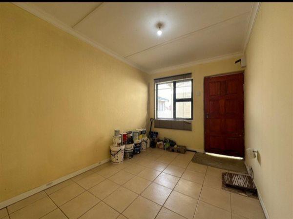 2 Bedroom Property for Sale in Mdantsane Eastern Cape